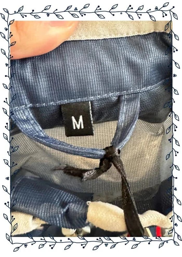 Veste Tattini transparent bleu unisex, bleu, taille M, neuf, valeur 125€ - photo numéro 4