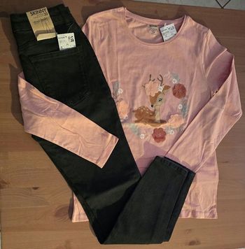(Neufs non portés) 🏷🏷🥰🤩🩷 superbe Ensemble teeshirt ml et jeans skinny 12 ans fille 🤩🥰🩷