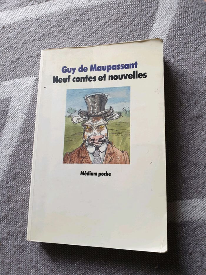 Livre neuf contes et nouvelles de Guy de Maupassant