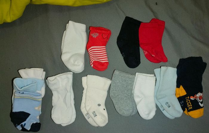 Lot 13 paires de chaussettes