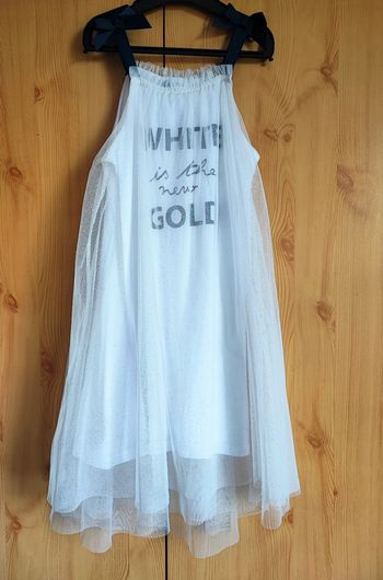 Robe blanche pailleté 