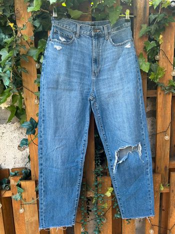 Jean bleu clair femme uniqlo bleu usée trouée taille 38 boyfriend