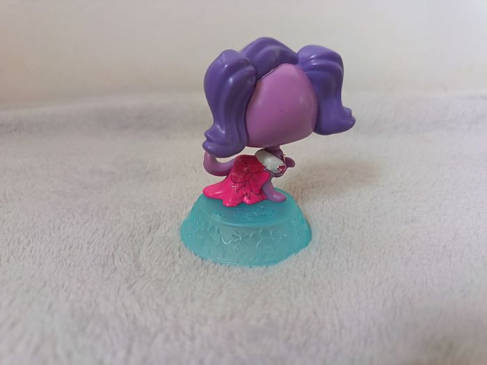 Figurine Littlest Pet Shop (LPS) - Zoé Trent - McDo 2014 - photo numéro 2