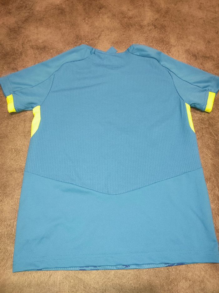 t-shirt de foot bleu - photo numéro 2