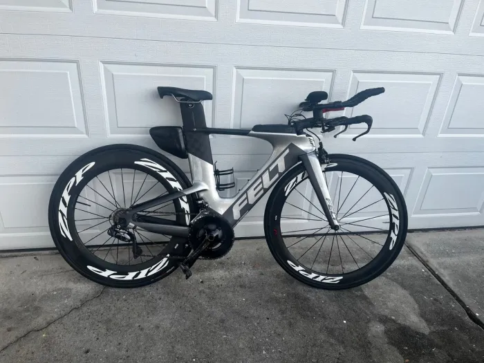Vélo_ feutre_ IA10_ Di2_ 2019 _TT