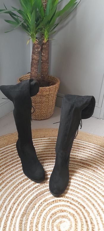 Bottes cuissardes en daim