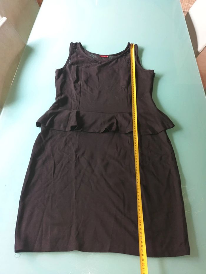 Robe courte noire femme taille 40 marque tissaia en excellent état - photo numéro 2
