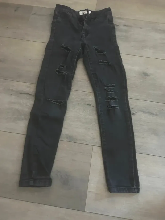 Jean's noir Jennyfer taille 29