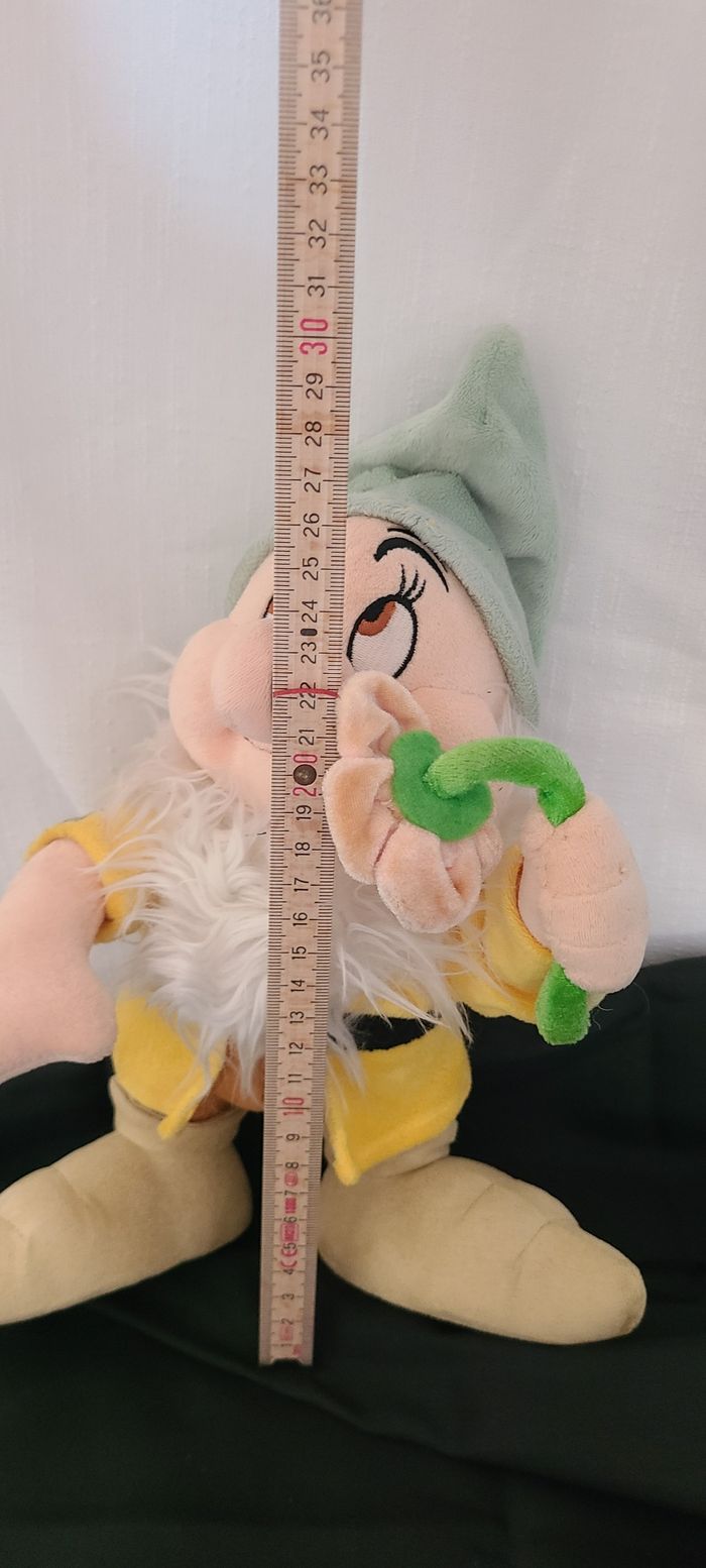 Peluche Disney Bashful Blanche-Neige Les 7 Nains, modèle vintage - photo numéro 5