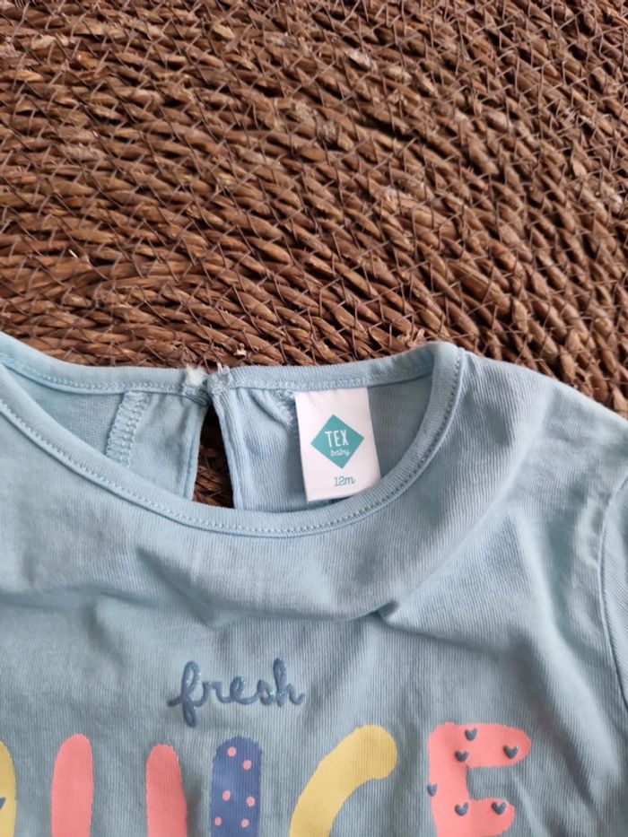 Joli tee-shirt manches longues taille 12 mois - photo numéro 3