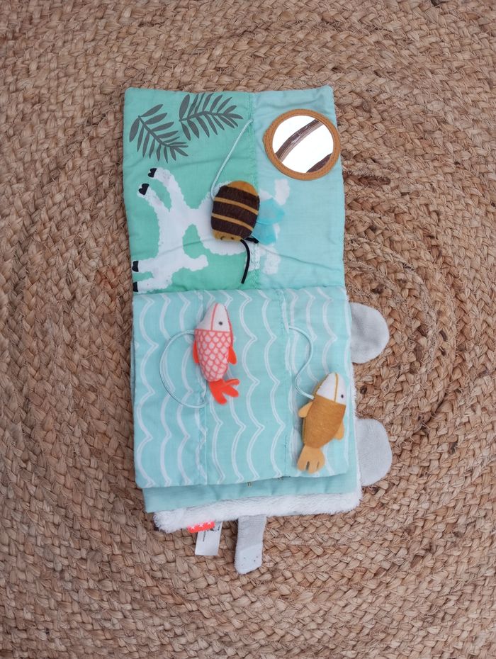 Livre tissu - photo numéro 2