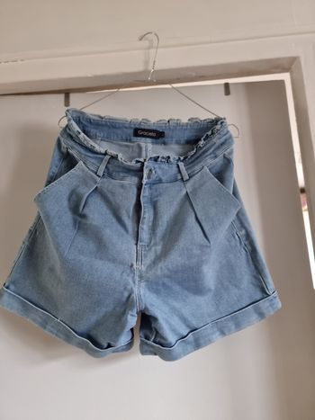 Short jean