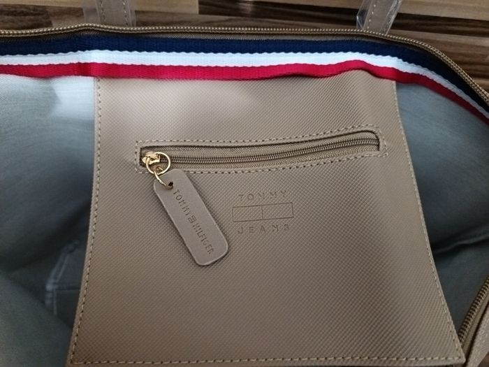 Sac Tommy Hilfiger - photo numéro 4