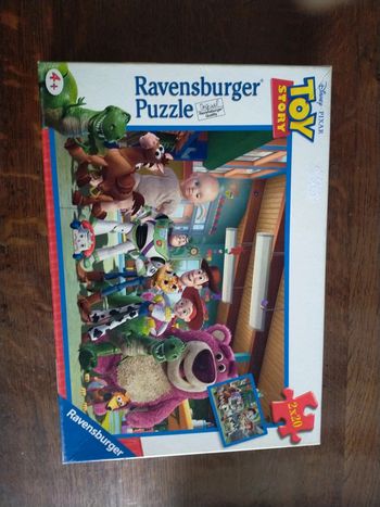 2 puzzles toy story