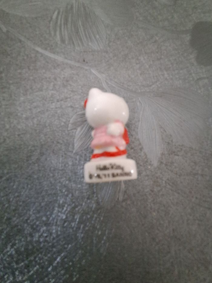 Fèves HELLO KITTY - photo numéro 4