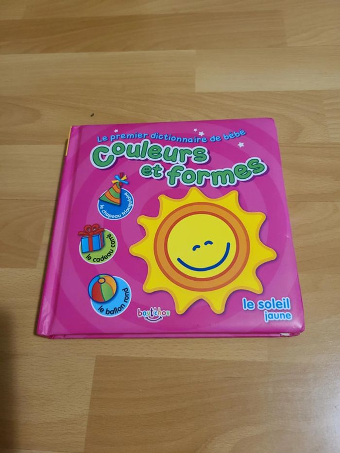 Livre « couleurs et formes »