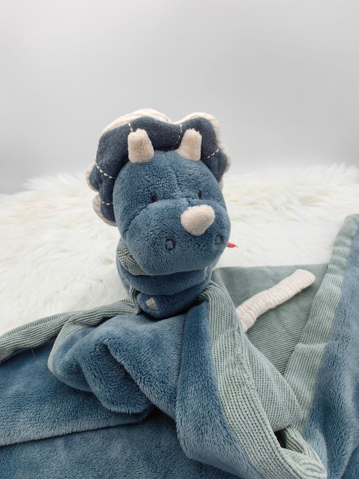 Doudou Ma première couverture en Veloudoux Ops Bleu de Noukies - photo numéro 2
