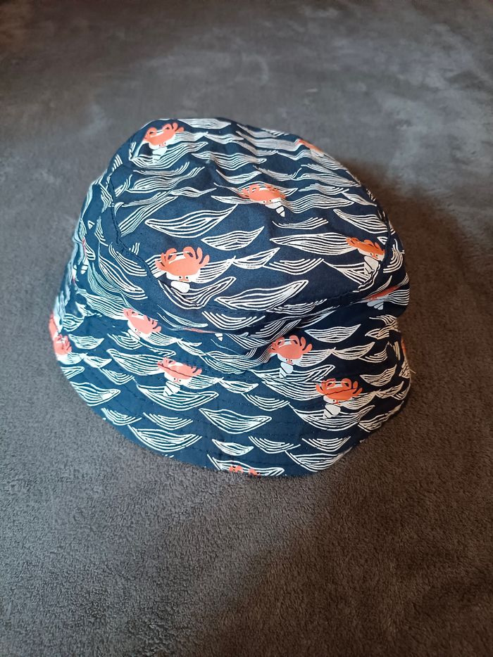 Chapeau réversible