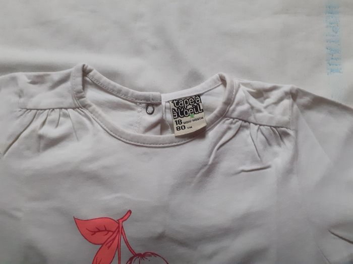 Sweet blanc motif cerises pailletées et petite fille saumon - photo numéro 3