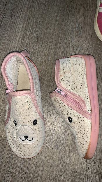 Lot chaussures taille 24