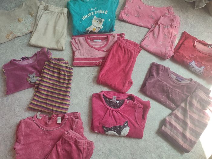 Lots pyjamas 3 ans - photo numéro 3