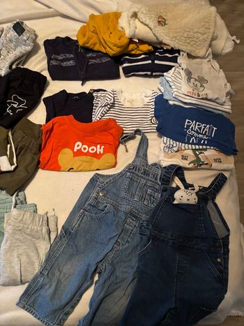 Lot vêtement garçon hiver 9-12 mois