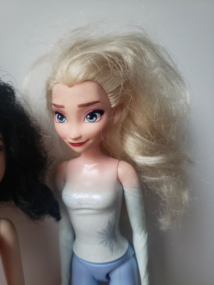 Lot poupées disney - photo numéro 2