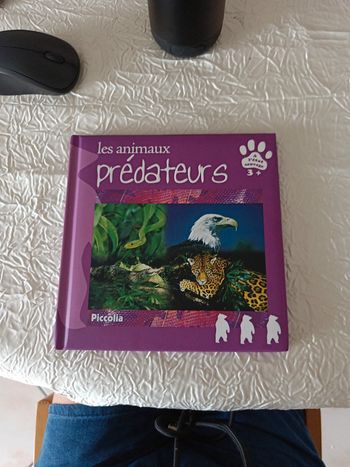 Livre les animaux Prédateurs