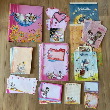 Classeur gros lot feuilles diddl vintage rare