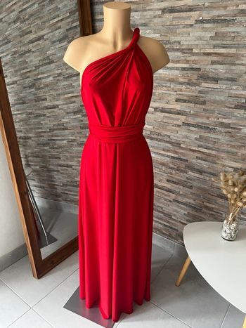 Robe longue asymétrique multi positions