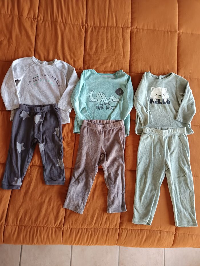 Pyjamas 2 pièces