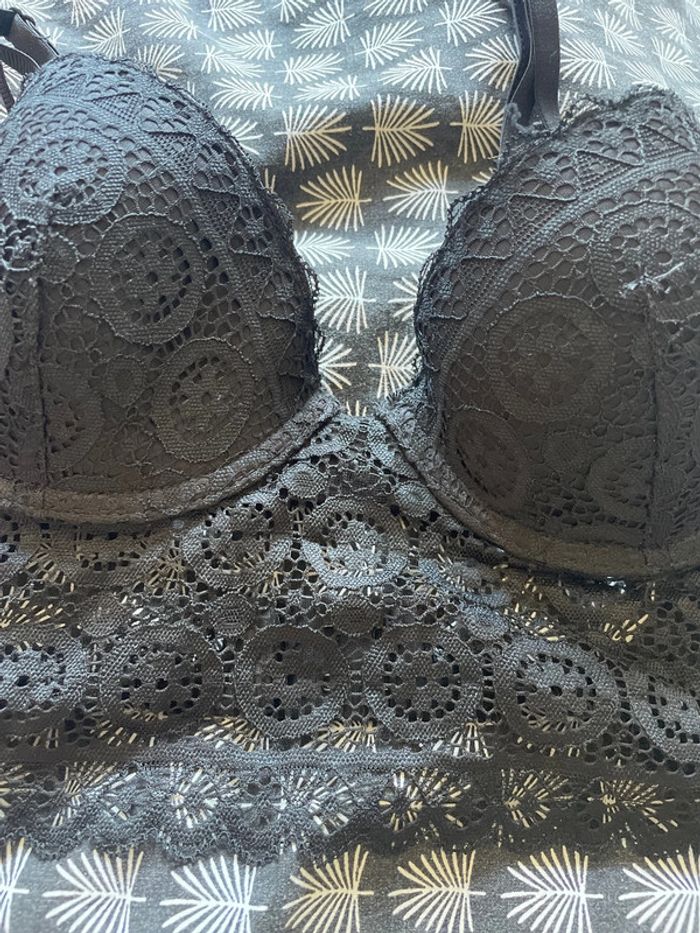 Soutien gorge - photo numéro 2