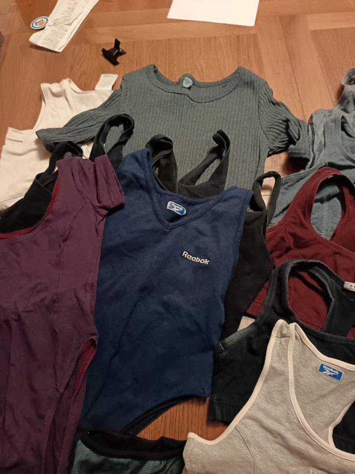 Lot vêtements de danse - photo numéro 3