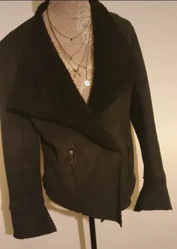 Veste courte noire