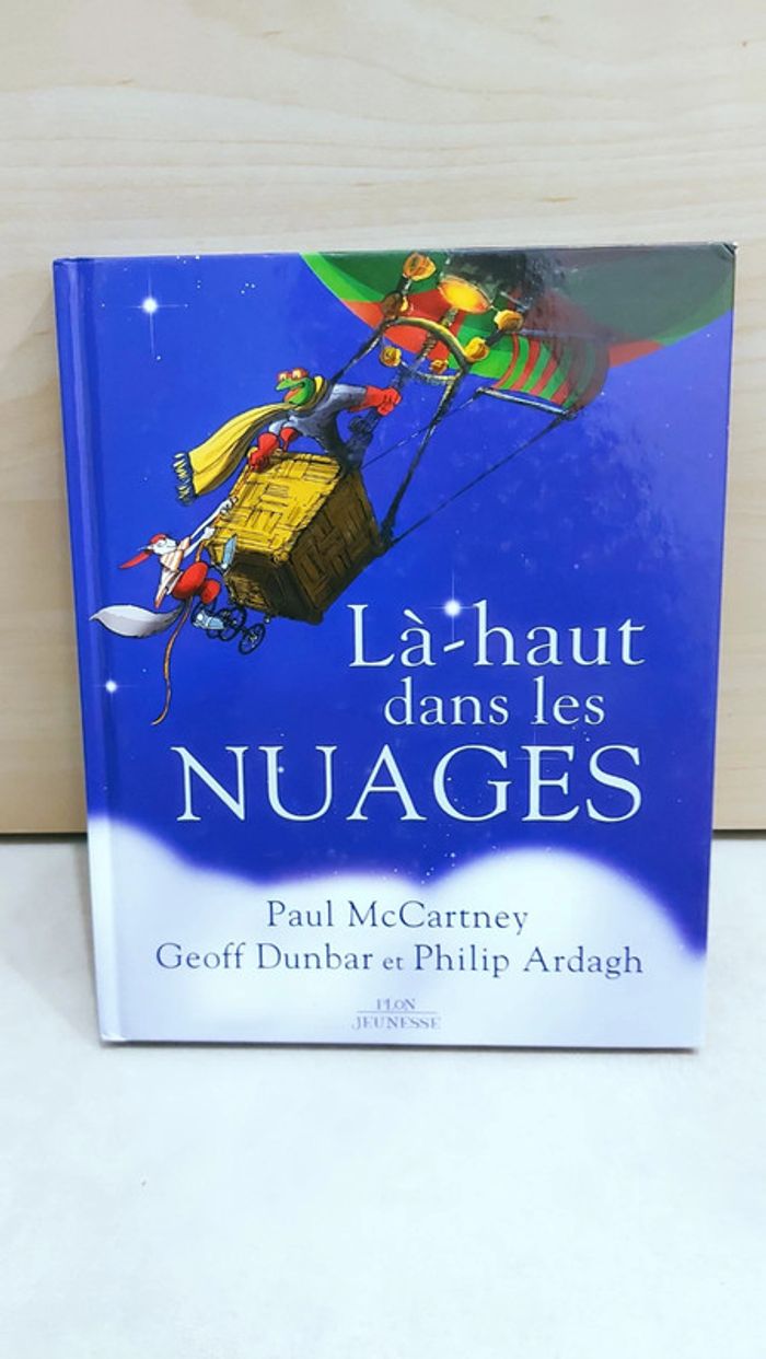 📚 Livre : Là-haut dans les nuages