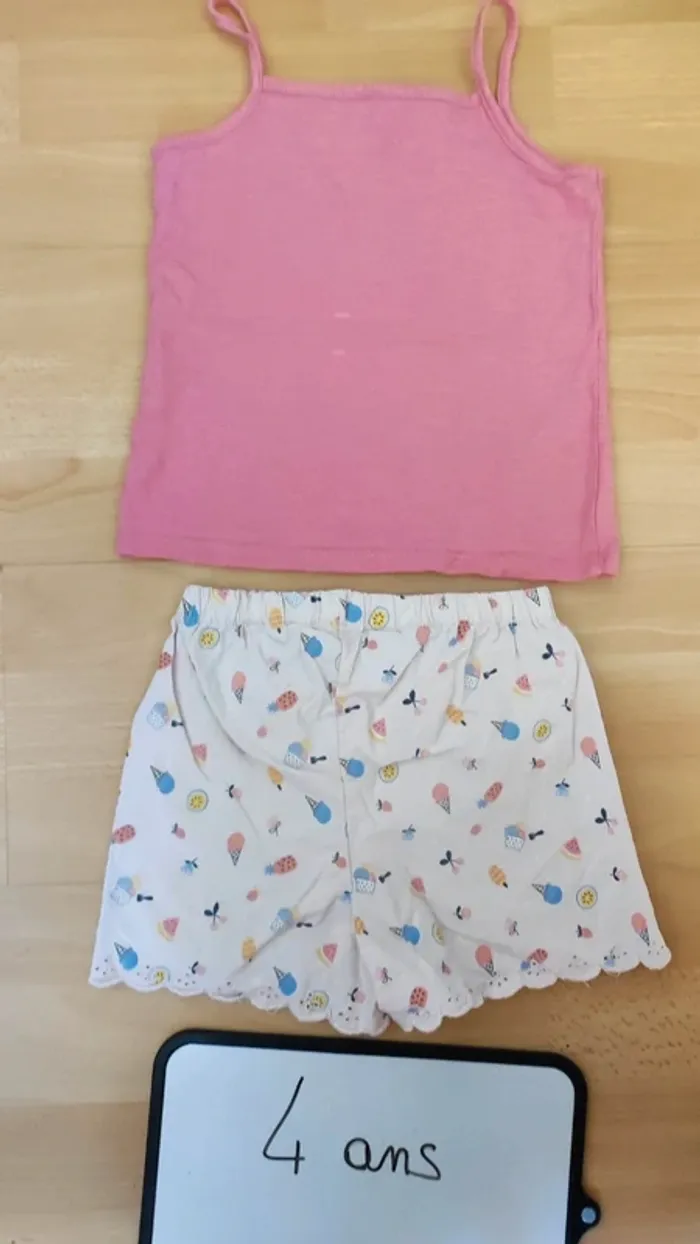 Débardeur et short taille 4 ans - photo numéro 4