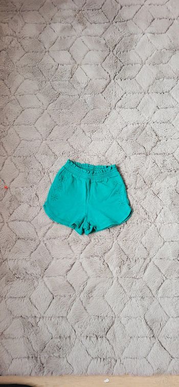 Short 6 ans