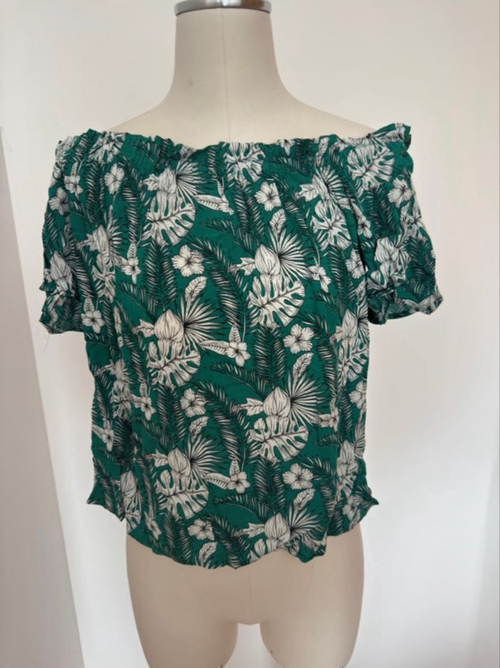 Top épaules dénudées - photo numéro 2