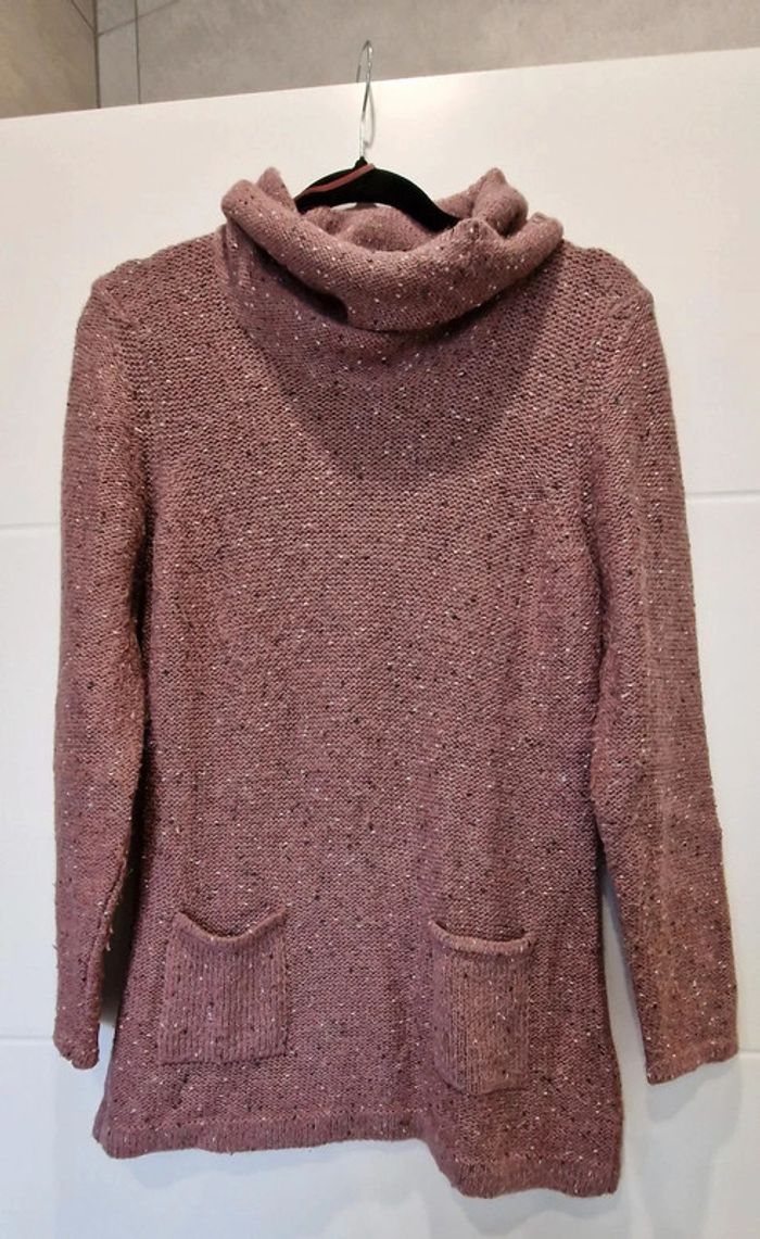 Pull rose col roulé A.Thiery T42