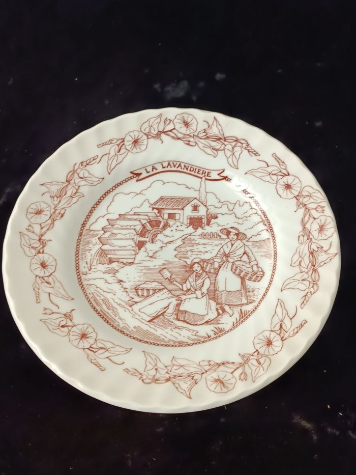 Assiette La lavandière