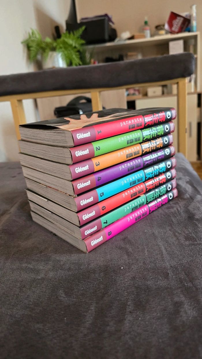 Lot manga parasite - photo numéro 2