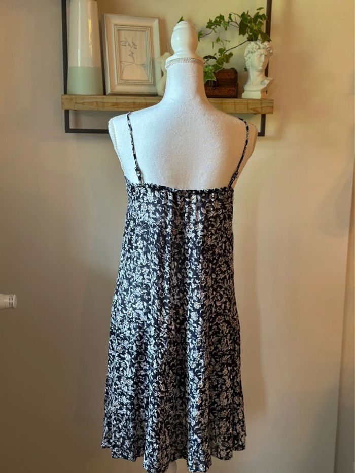 Robe d’été fleurie Monoprix – taille XS - photo numéro 6