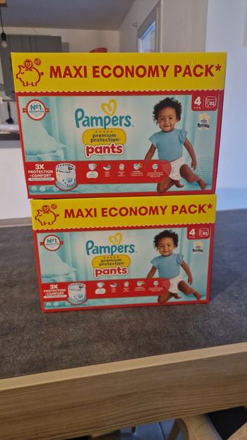 Couches pampers