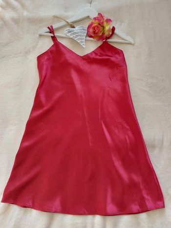Nuisette de nuit taille 38