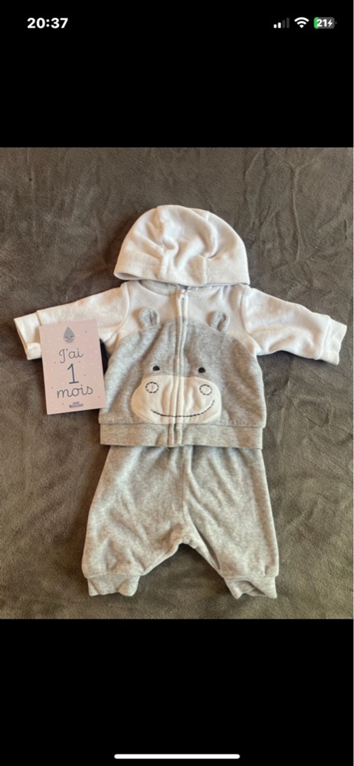 Ensemble garçon - photo numéro 2