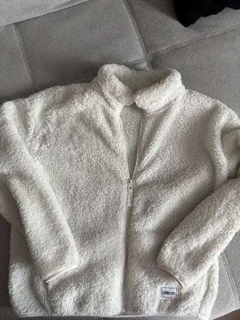 Veste polaire blanche effet doudou