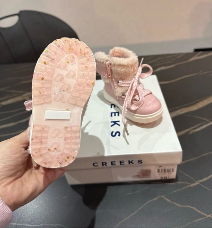 Chaussures neuves - photo numéro 3