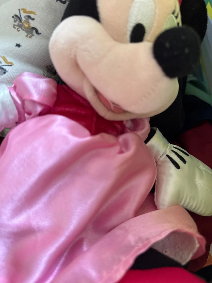 Peluche Minnie Disneyland - photo numéro 3