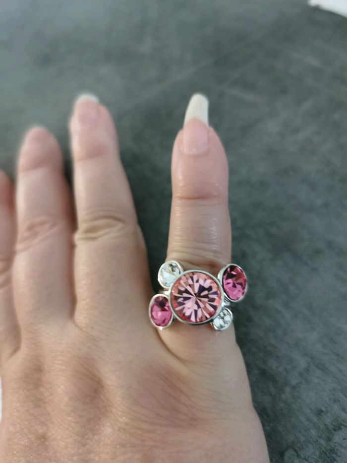 Bague avec cristaux Swarovski neuve taille 52 - photo numéro 2