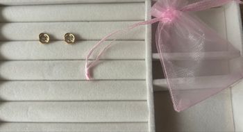 Boucles d’oreilles dorées